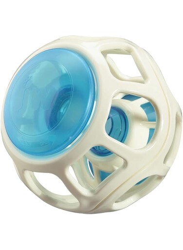 Jw Rockin Treat Ball