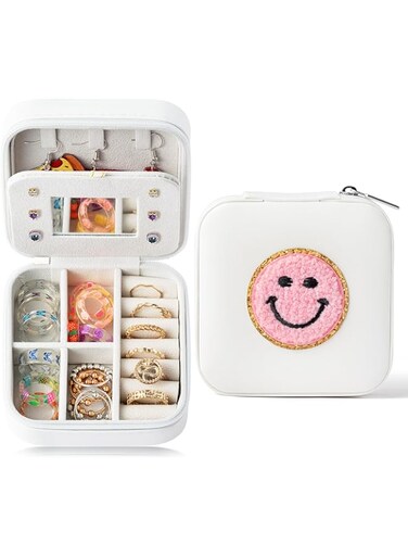 Wood Homing Small Preppy Travel Jewelry Case for Women Mini Jewelry Organizer for Traveling Preppy Travel Jewelry Box for Ring Earring Necklace Bracelet Pendant Gift for Mom Girls Lovers