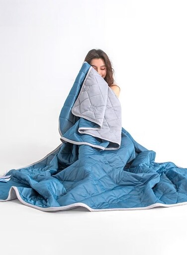 Summer Quilt Queen Size,Double Side Cooling Blanket for Hot Sleepers,Washable Lightweight Soft Breathable All Seasons Cooling Throw for Night Sweats,Blue Gray