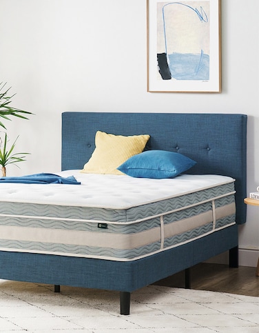 
Zinus 14 Inch Foam Hybrid Mattress Pocket Innersprings Queen Size