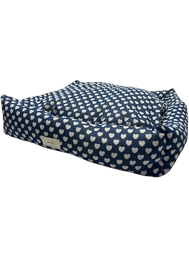 AYLAM Premium and Modern Pet Bed for Cats and Dogs, Soft, Washable Cover, Ideal for Small to Large Pets, Kittens, Puppies, Indoor Pet Bed with 2 sides, Cozy, Comfortable (Large, Hearts)