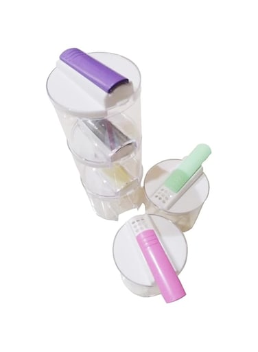 Kitchen Seasoning storage box 5 piece spice container, Condiment container with flip-top lids