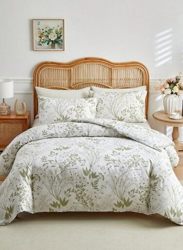 Home Queen size 6 pieces, duvet cover set, green plant leaf design.