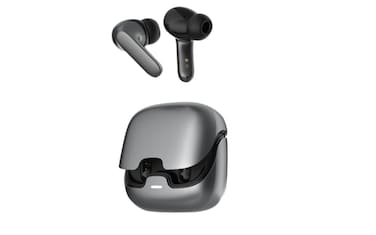 Green Lion Florence True Wireless Earbuds, Silver, Bluetooth V5.3, 40mAh Earbud Battery, 700mAh Case Battery, IPX5 Waterproof, 5-6 Hours Playtime, Low Latency 45ms, Touch Control
