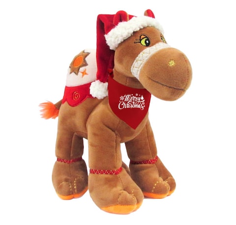 جمل Caravaan -Cuddly براون عيد الميلاد مع مفصل مشرق التطريز ولطيف قبعة سانتا مع الطباعة عيد ميلاد سعيد على باندانا أحمر، حجم 25cm.Ideal لالإهداء عيد الميلاد والفتيان والفتيات، festivit الأسرة