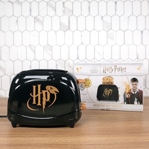 Uncanny Brands Harry Potter Icon Elite 2 Slice Cool Touch Toaster