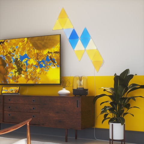 Nanoleaf Shapes Triangles Starter Kit - Smart WiFi LED Panel System w/ Music Visualizer - 15 Pack - White