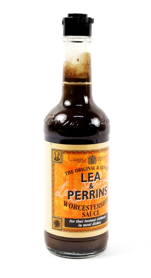LEA &amp; PERRINS WORGESTERSHIRE SAUCE 290ML