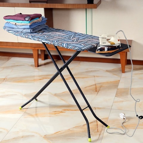 110x 34 cm Ironing Board with Steam Iron Rest, Heat Resistant, Contemporary Lightweight Iron Board with Adjustable Height and Lock System assorted colors, Iron Stand Board DELCASA