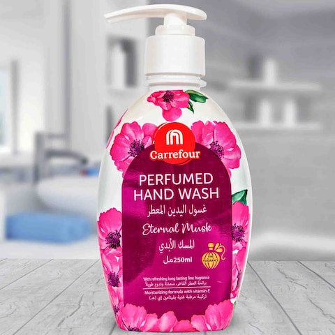 Carrefour Eternal Musk Perfumed Handwash Clear 250ml