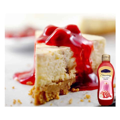 Dairyland Strawberry Dessert Topping Sauce 650g