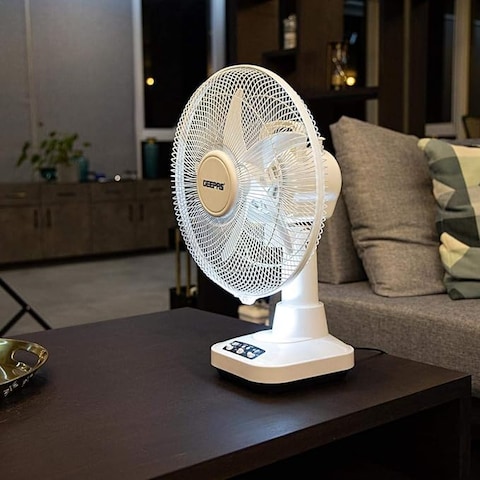 Geepas 12 Inch Table Fan, Rechargeable