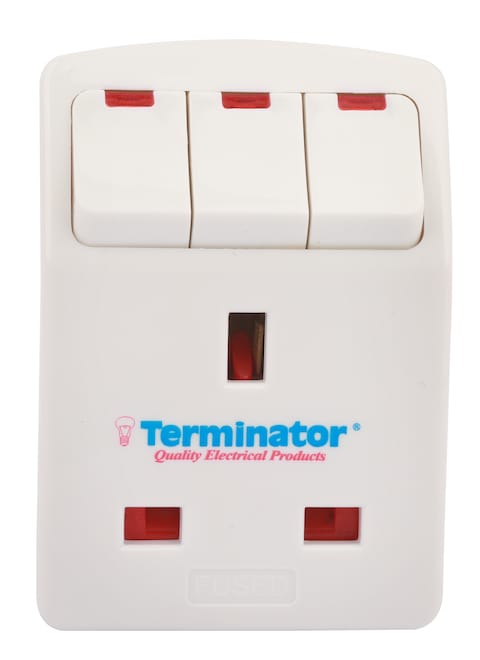 اشتري Terminator Brand UK Socket 3 way Multi Adaptor with individual switches - TMA 33S في الامارات