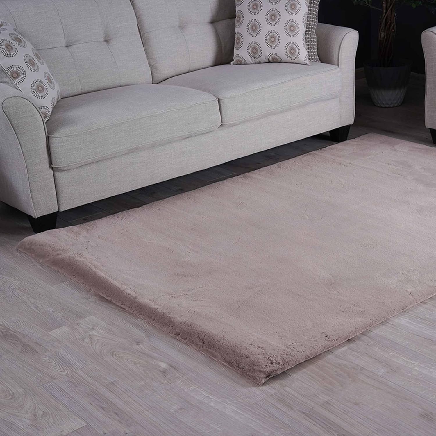 Pan Emirates Home Furnishings Home Emotion Rug Taupe 120X170 Brown