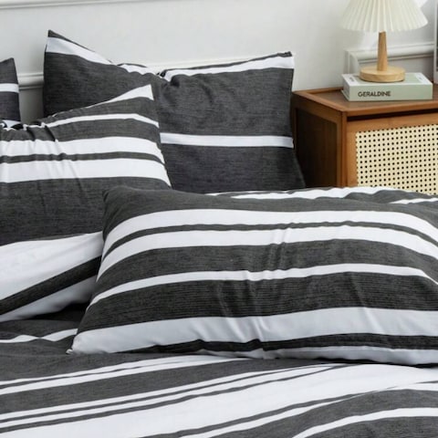 Luna Home King Size 6 Pieces, Black Stripe Design Bedding Set