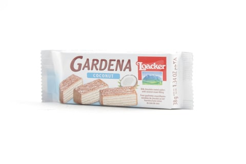 loacker Gardenia Milk Chocolate Coated Wafers with Coconut Cream 38g