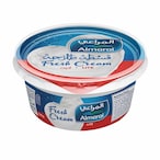 Buy Almarai Breakfast Lite Cream 100g in UAE