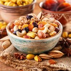 Buy Deluxe Mixed Nuts (Perkg) in Saudi Arabia