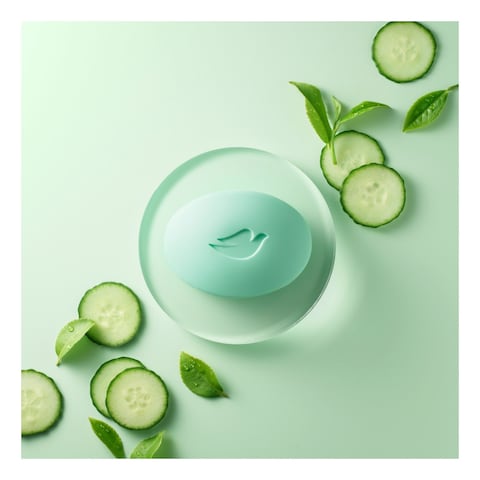 Dove Cool Moisture Moisturising Beauty Cream Soap Bar Cucumber &amp; Green Tea Scent With &frac14; Moisturising Cream 135g