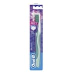 Buy Oral-B 3D White Fresh Medium Manual Toothbrush 1 Piece in Kuwait