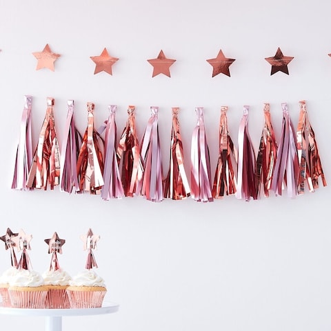 Ginger Ray Tassel Garland 16-Pieces- Pink/Rose Gold