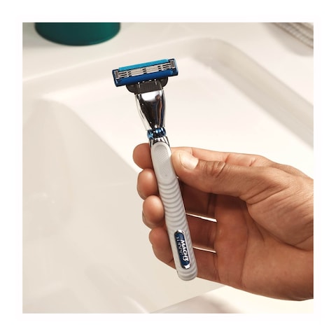 Gillette Mach3 Turbo Men&#39;s Razor Blade Refills 8 PCS