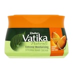 Buy Dabur Vatika Naturals Extreme Moisturizing Styling Hair Cream Green 140ml in Saudi Arabia