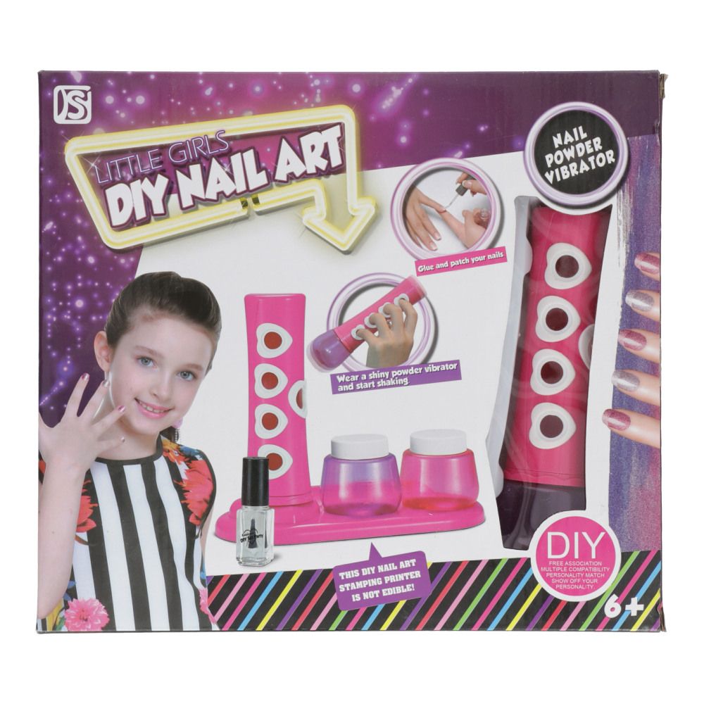 Little Girls DIY Nail Art