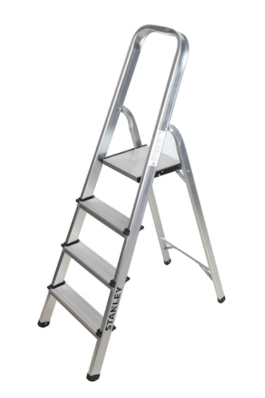 STANLEY Step Ladder, 4 Steps Aluminum Ladder with Non-Slip Rubber Edge Guards &amp; 150 KG Loading Capacity - EN131 Approved