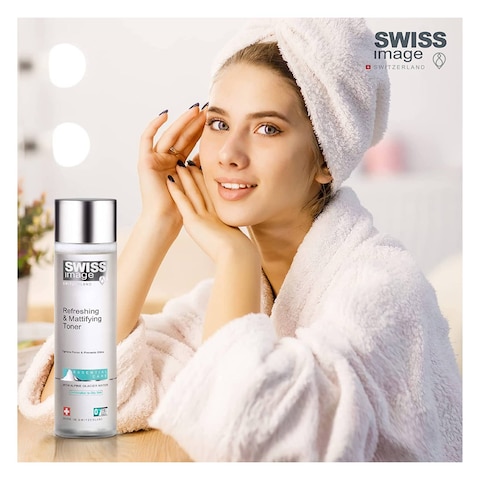 Swiss Image Essential Care Refreshing And Mattifying Toner 200ML