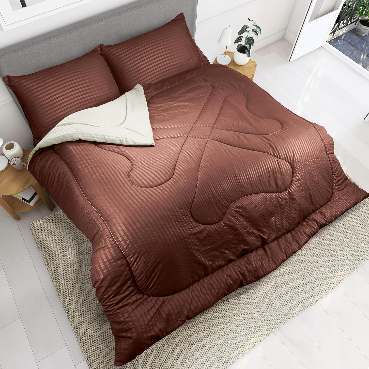 Hotel Linen Klub Reversible Down Alternative Comforter Set, Ultra Soft Brushed Stripe Microfiber Fabric, 200GSM Soft Fibersheet Filling, Size: Double 220 x 240cm, Chocolate &amp; Cream