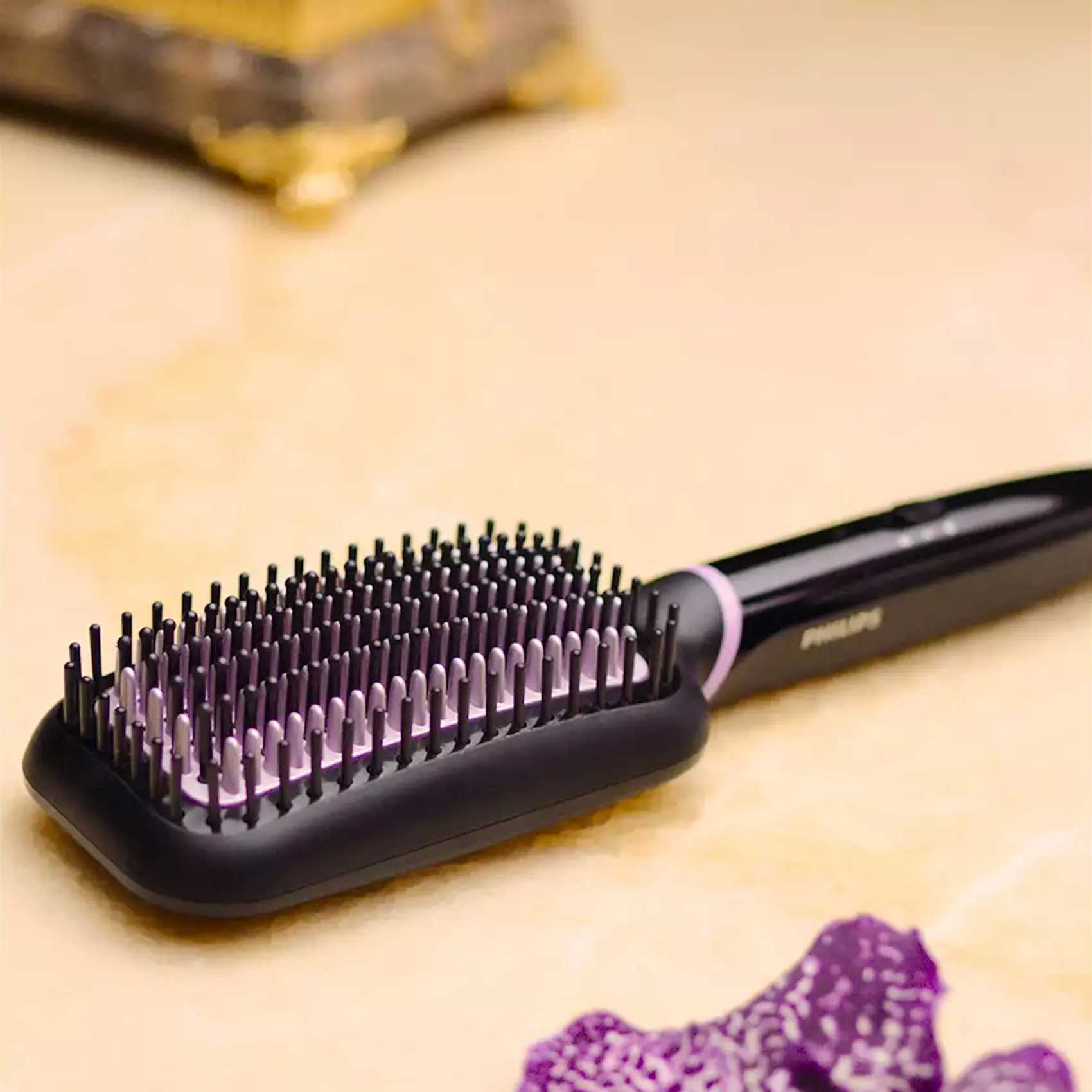 Philips Heated Straightening Brush, Tourmaline Ceramic Coating, 2 temperature settings, 3 Pin, BHH880/03, Black/Purple