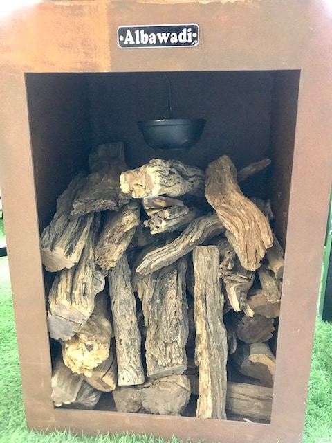 Flame On Firewood Fire Starter Sticks Easy Safe Fire Cooking Wood Firewood Sticks 5kg/Bag