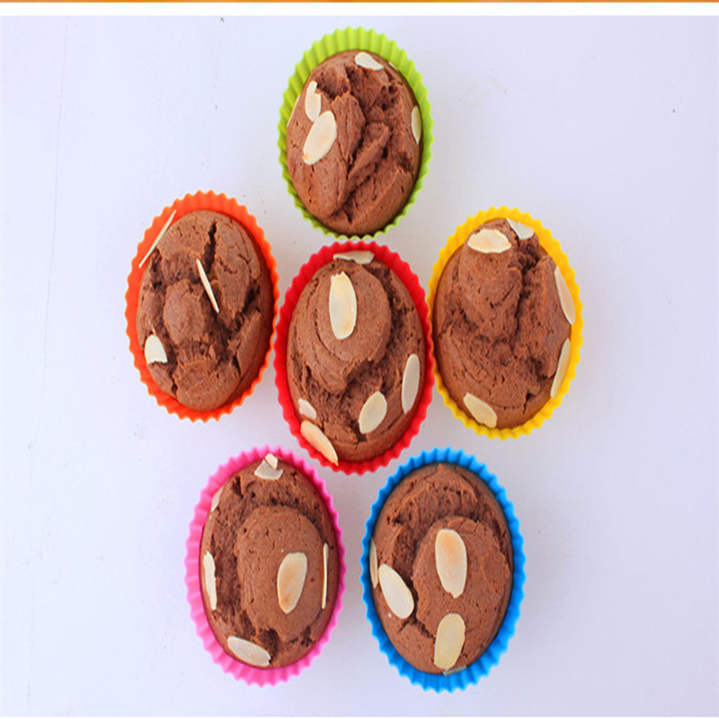 12Pcs/Pack 7Cm Silicone Soft Round Cake Muffin Chocolate Cupcake Liner Baking Cup Mold