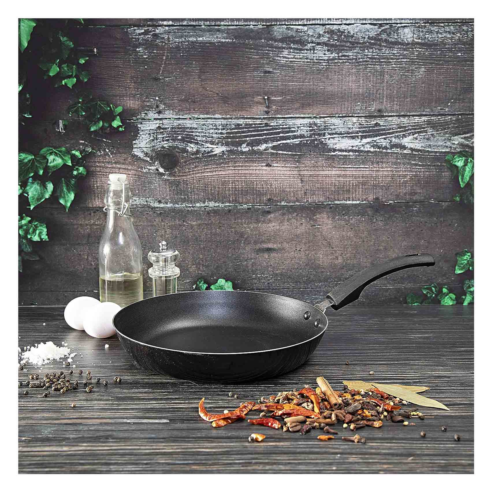 Royalford 26cm Non-Stick Frypan With Induction Base - Smart Fry Pan With Durable Coating &ndash; High-Quality Forged Aluminium Construction, Non-Stick Pan For Gas, Induction Base