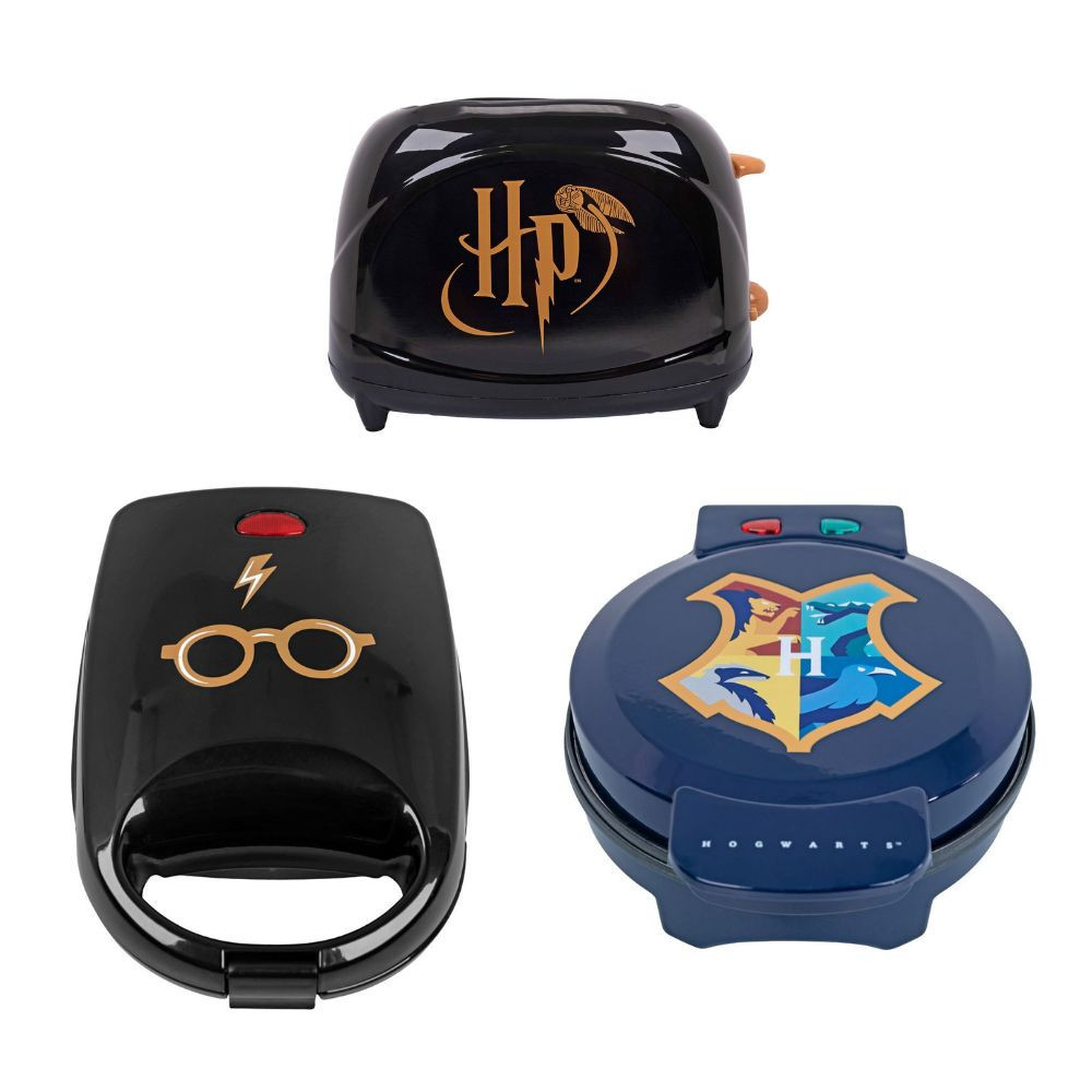 Harry Potter Breakfast Appliances - Toaster, Hogwarts Waffle Maker and Sandwich Maker