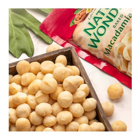 Nature&#39;s Wonders Salted Macadamia - 75 gram