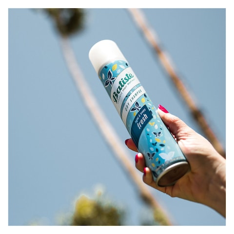 Batiste Instant Hair Refresh Dry Shampoo Clear 200ml
