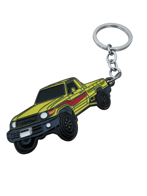 3D car keychain zinc alloy metal key ring gift pendant car shape chain double-sided three-dimensional keychain for Toyota