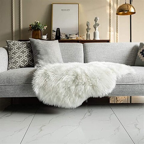 Luxury Fluffy Rugs Bedroom Furry Carpet Bedside Faux Fur Sheepskin Area Rugs Children Play Princess Room Decor Rug White-180CM