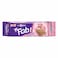 Parle Hide &amp; Seek Fab Strawberry Choco Chip Sandwich Cookies 112g