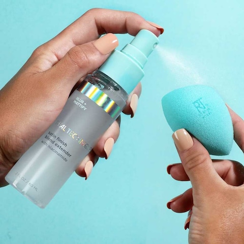 Real Techniques Satin Finish Blend Extender Spray
