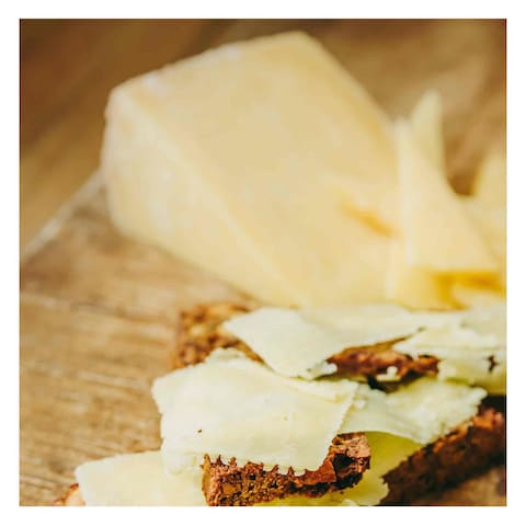 Browns Cheddar Portion Cheese 225G