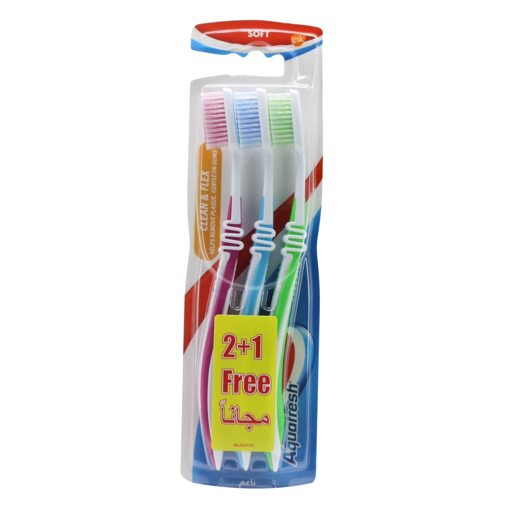 Aquafresh Clean And Flex Soft Toothbrush 2 + 1 Piece Free