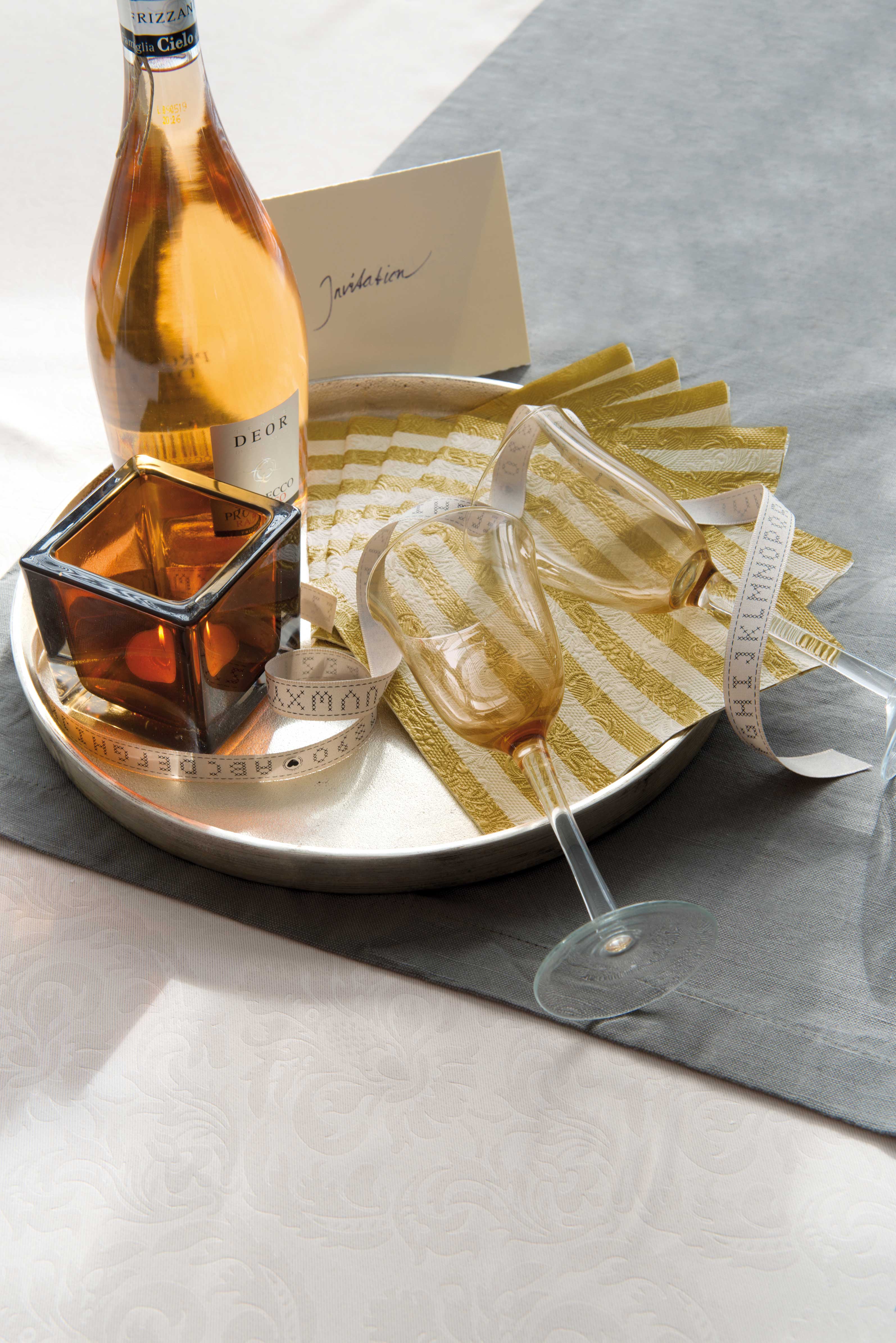 Ambiente Large Embossed Napkins, Cream