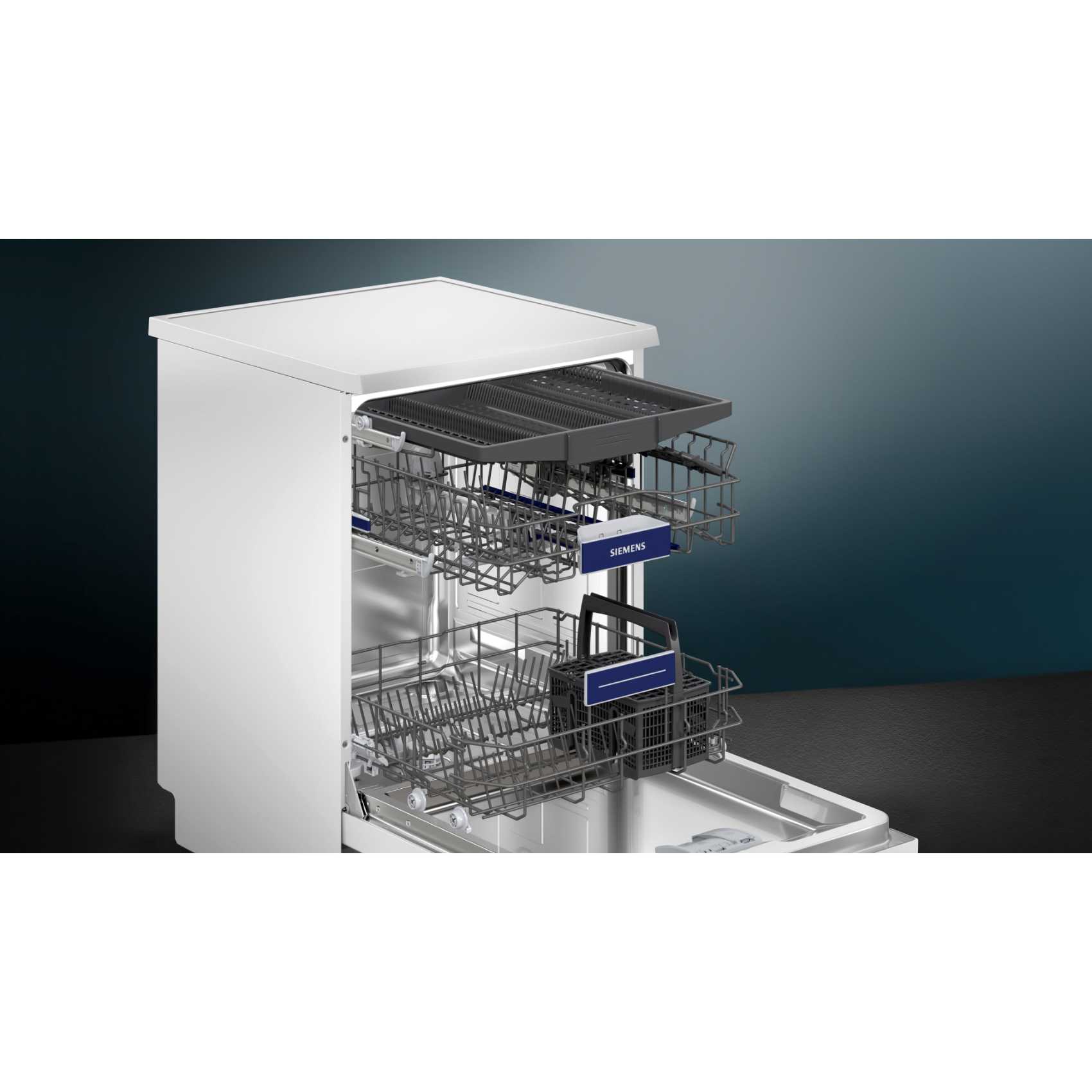 Siemens iQ300 Free-standing Dishwasher SN23HW65MM White 60cm