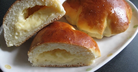 CUSTARD BREAD