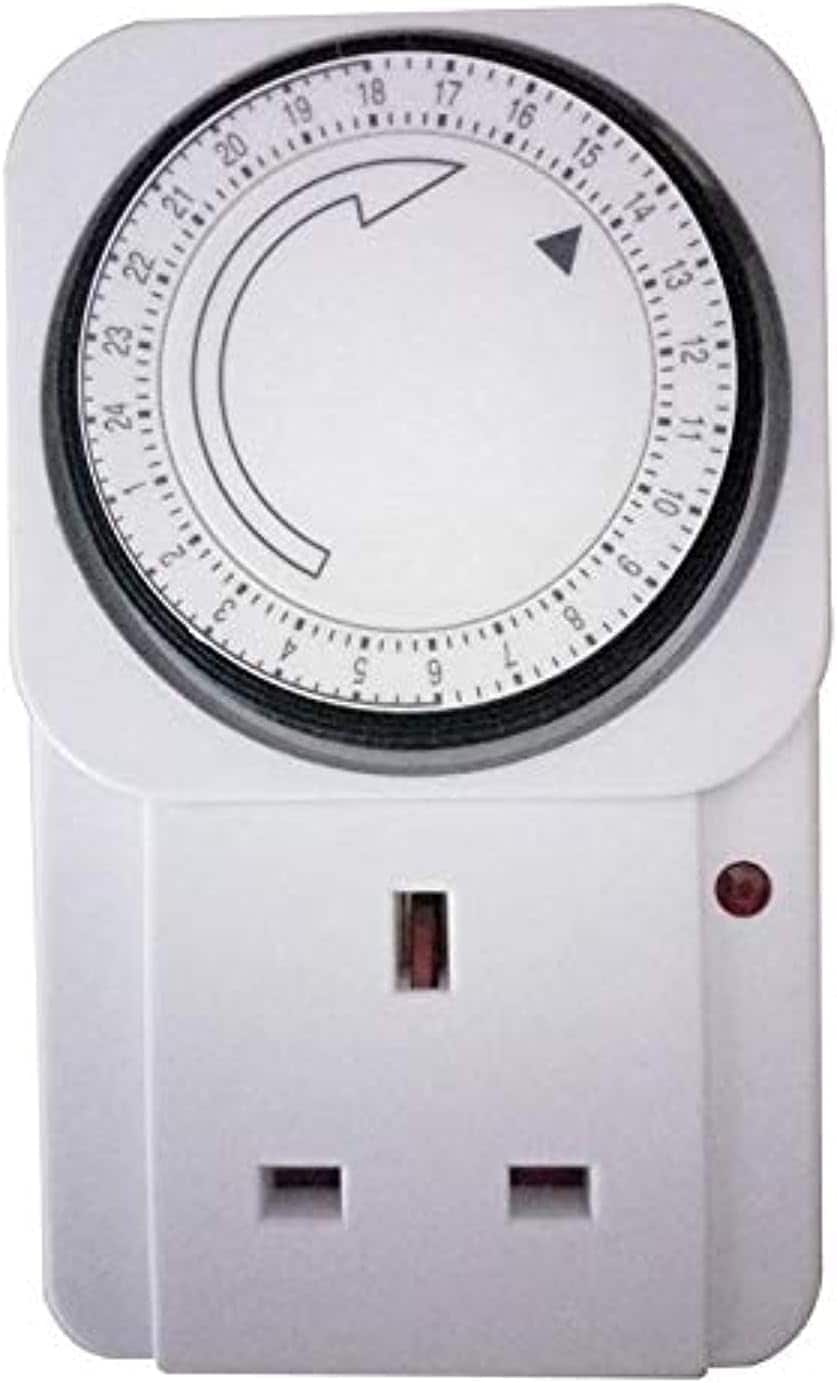 Buy 24-Hour ProgRAMme Plug In Timer Online | Carrefour UAE