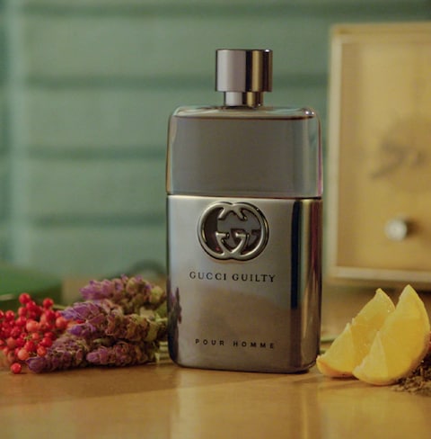 de toilette gucci guilty men smell