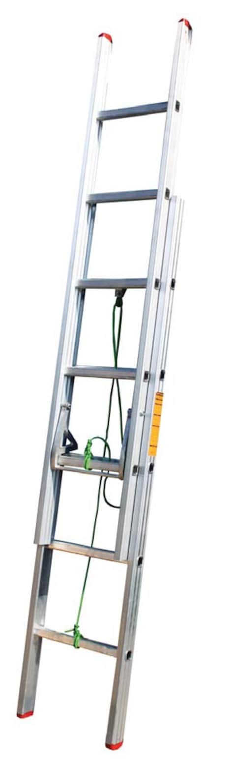 Penguin - Aluminium Straight Double Extension Ladder: Step 18, 5.4m